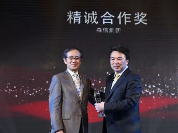 1560388720.jpg 20180504009.jpg